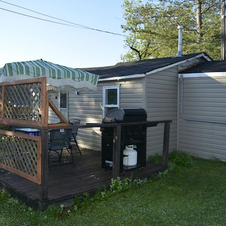 Trent River Cottages Hastings Bagian luar foto