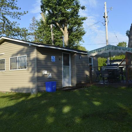 Trent River Cottages Hastings Bagian luar foto